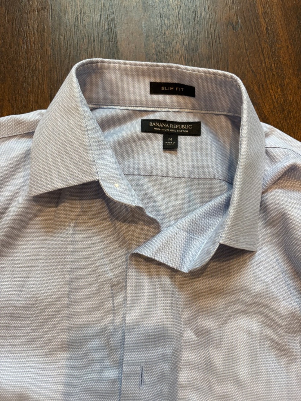 Banana Republic Men's Slim Fit Non-Iron Dress Shirt – Size Medium (15-15.5)